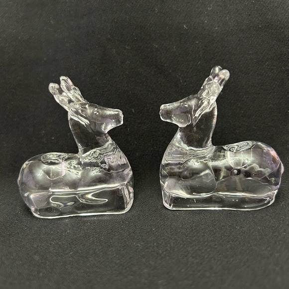 Pair of glass deer candleholders. Hold small tapered candles Christmas decor - Picture 1 of 7